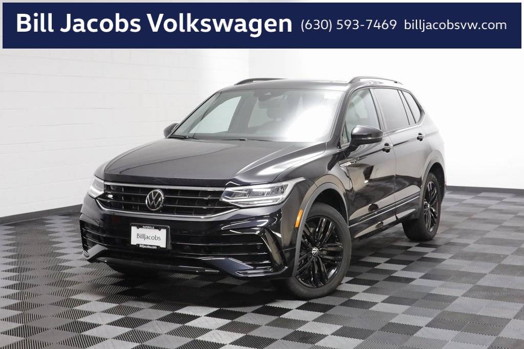 2022 Volkswagen Tiguan SE R-Line Black — SUV — 15,859 mi — Naperville, IL
