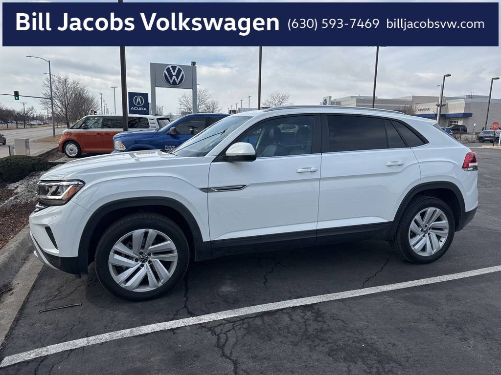 2020 Volkswagen Atlas Cross Sport SE with Technology — SUV — 44,789 mi — Naperville, IL