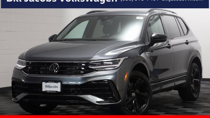 2024 Volkswagen Tiguan SE R-Line Black — SUV — 8,792 mi — Naperville, IL