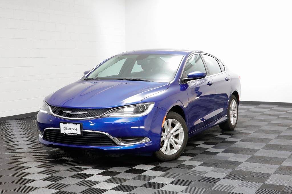 2016 Chrysler 200 Limited — Sedan — 98,697 mi — Naperville, IL