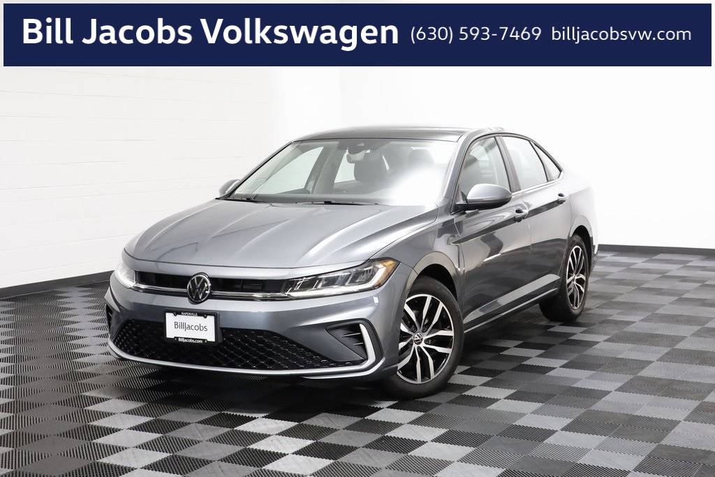 2025 Volkswagen Jetta SE — Sedan — 7,027 mi — Naperville, IL