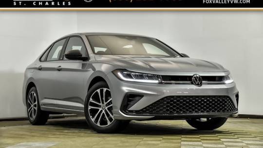 2025 Volkswagen Jetta Sport — Sedan — 6,374 mi — St Charles, IL