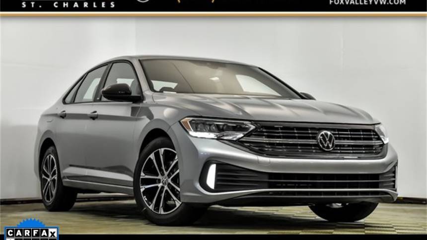 2024 Volkswagen Jetta Sport — Sedan — 3,680 mi — St Charles, IL
