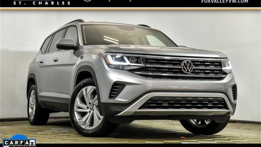 2023 Volkswagen Atlas SE with Technology — SUV — 15,633 mi — St Charles, IL