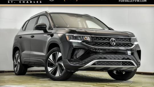 2024 Volkswagen Taos SE — SUV — 4,543 mi — St Charles, IL