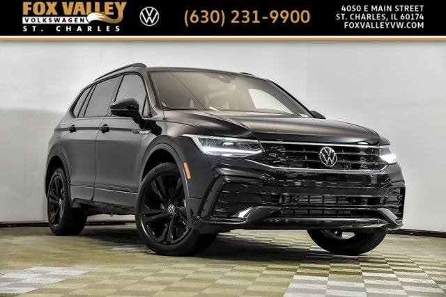 2024 Volkswagen Tiguan SE R-Line Black — SUV — 7,721 mi — St Charles, IL