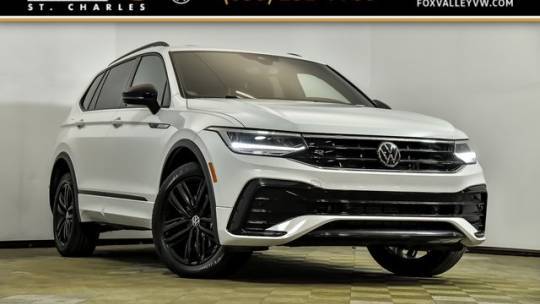 2022 Volkswagen Tiguan SE R-Line Black — SUV — 29,321 mi — St Charles, IL