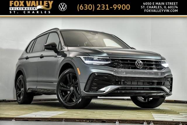 2024 Volkswagen Tiguan SE R-Line Black — SUV — 4,560 mi — St Charles, IL