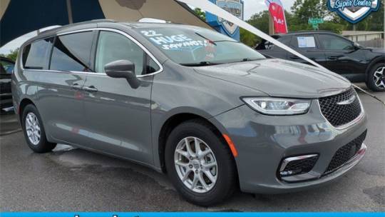 2022 Chrysler Pacifica Touring L — Minivan — 88,444 mi — Daytona Beach, FL