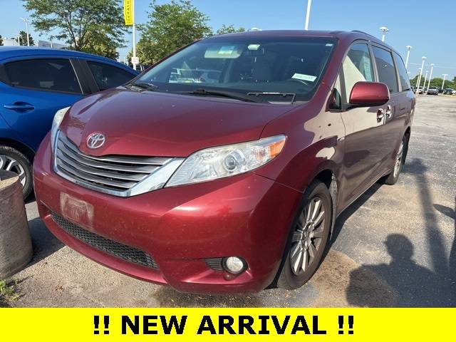 2017 Toyota Sienna XLE — Minivan — 111,305 mi — Matteson, IL