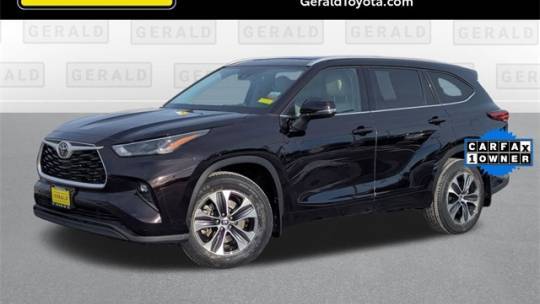 2022 Toyota Highlander XLE — SUV — 33,757 mi — Matteson, IL