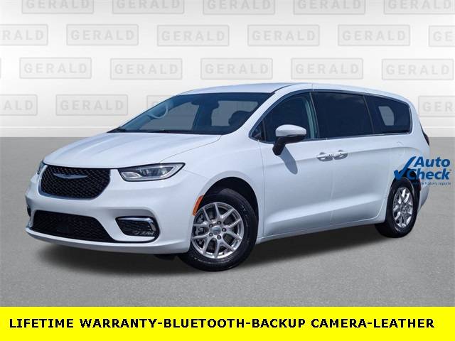 2023 Chrysler Pacifica Touring L — Minivan — 55,322 mi — Matteson, IL