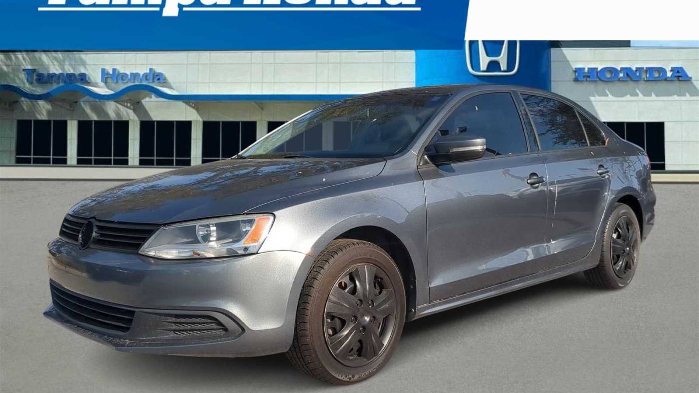 2014 Volkswagen Jetta 1.8T SE — Sedan — 166,560 mi — Tampa, FL