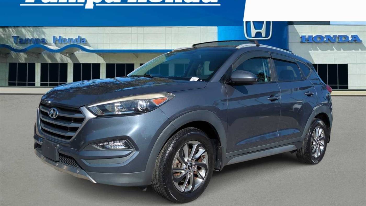 2017 Hyundai Tucson SE — SUV — 80,566 mi — Tampa, FL