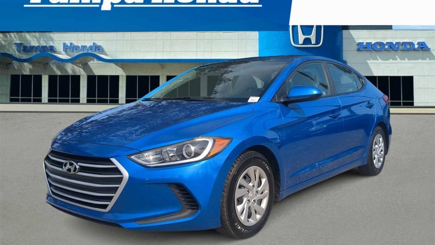 2017 Hyundai Elantra SE — Sedan — 75,147 mi — Tampa, FL