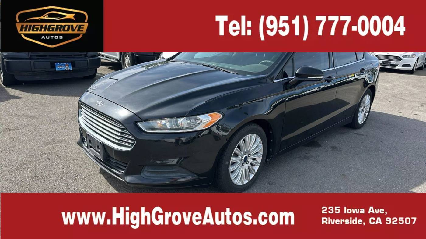 2013 Ford Fusion Hybrid SE — Sedan — 110,744 mi — Riverside, CA