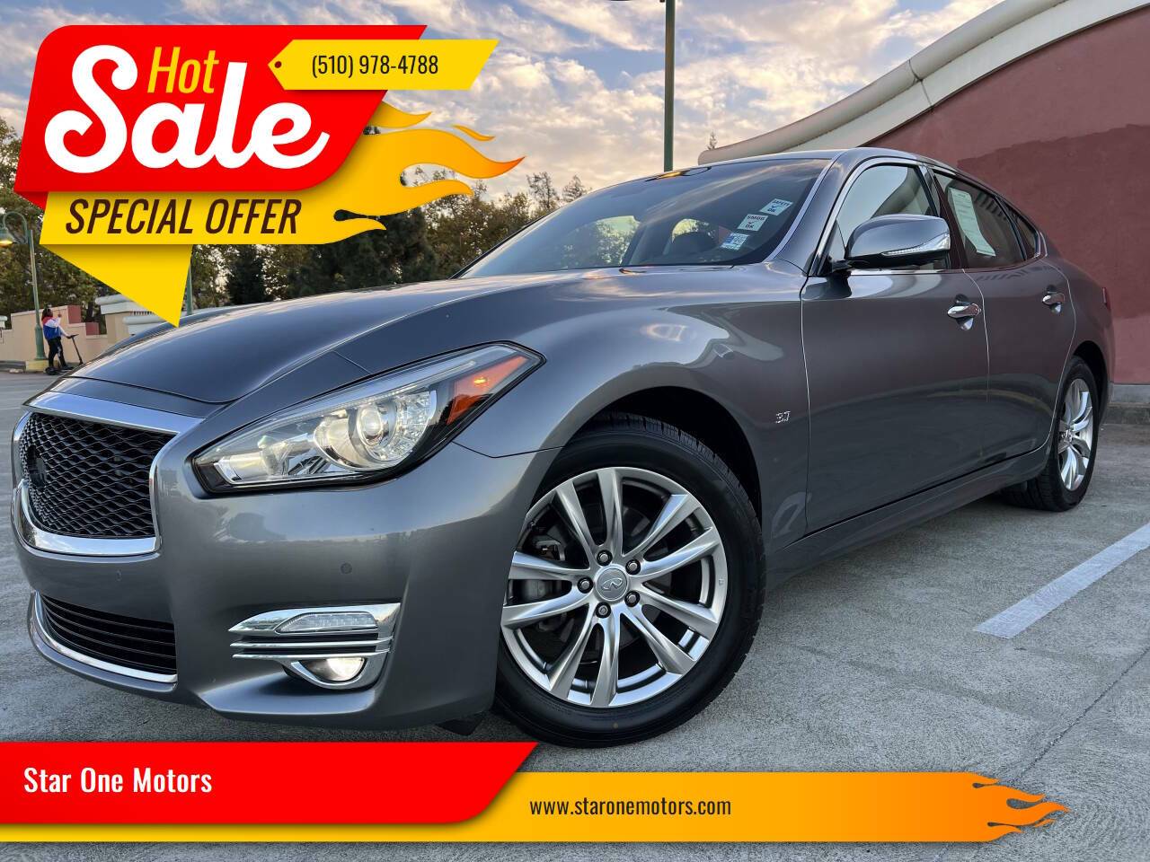 2015 INFINITI Q70 3.7 — Sedan — 71,169 mi — Hayward, CA