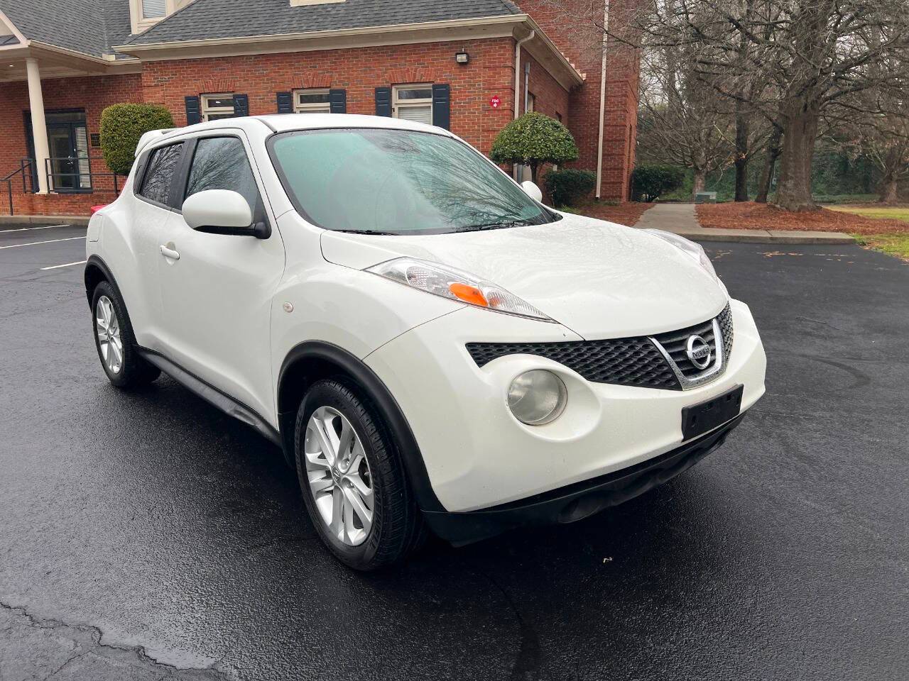 2014 Nissan JUKE SV — SUV — 97,836 mi — Marietta, GA