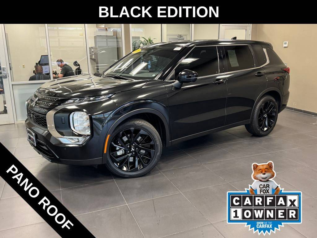 2024 Mitsubishi Outlander SE Black Edition — SUV — 7,633 mi — Westmont, IL