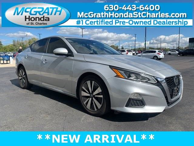 2022 Nissan Altima SV — Sedan — 82,403 mi — Saint Charles, IL