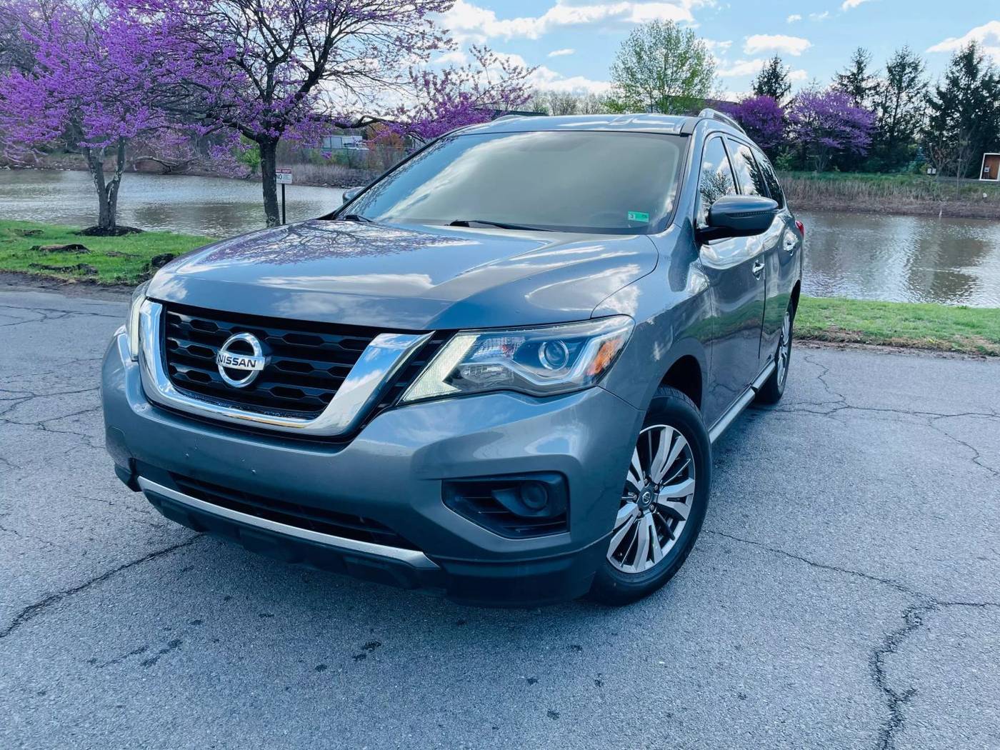 2019 Nissan Pathfinder S — SUV — 111,146 mi — Sterling, VA