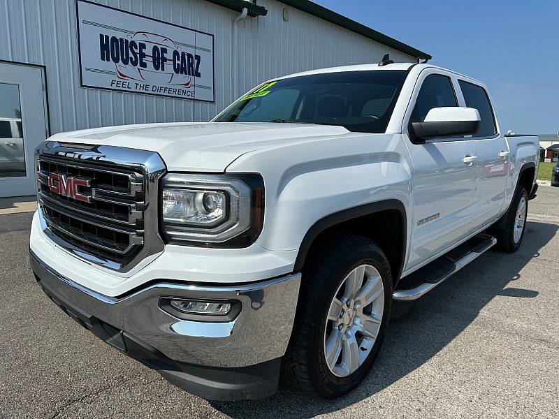 2017 GMC Sierra 1500 SLE — Pickup Truck — 138,762 mi — Rochester, IN