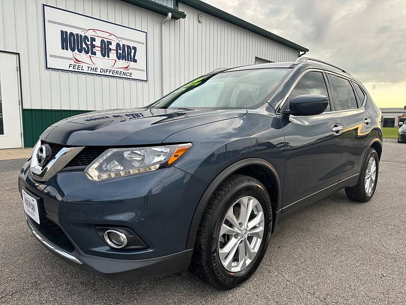 2016 Nissan Rogue SV — SUV — 48,165 mi — Rochester, IN