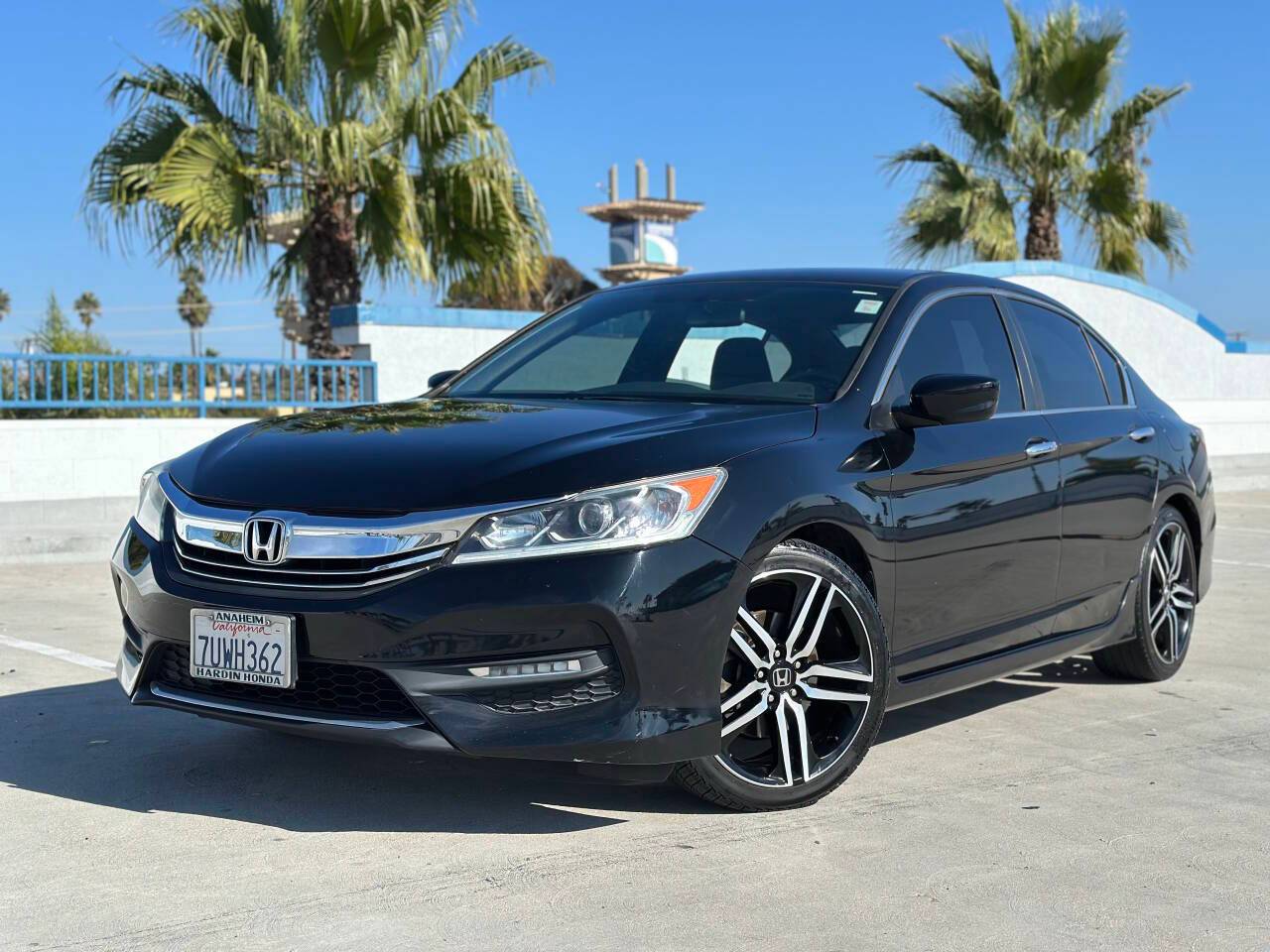2017 Honda Accord Sport — Sedan — 101,307 mi — Oceanside, CA