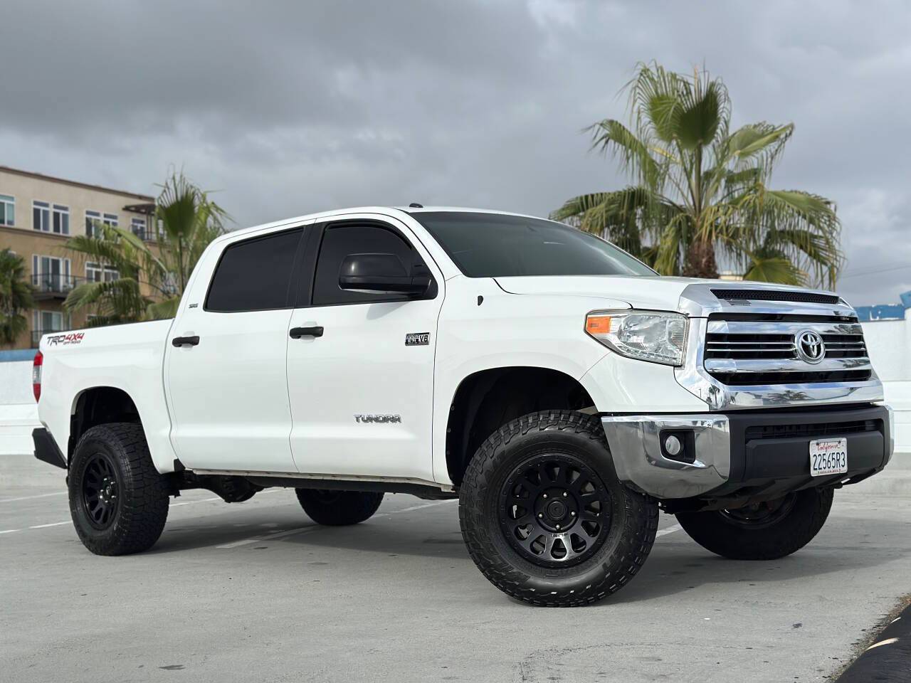 2017 Toyota Tundra SR5 — Pickup Truck — 148,343 mi — Oceanside, CA