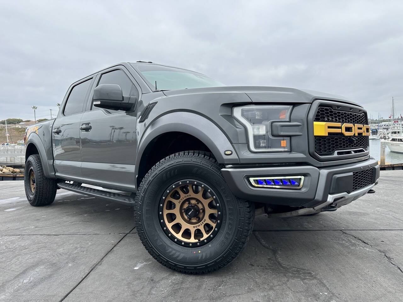 2018 Ford F-150 Raptor — Pickup Truck — 122,132 mi — Oceanside, CA