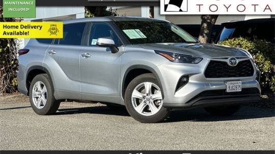 2024 Toyota Highlander LE — SUV — 31,324 mi — Seaside, CA