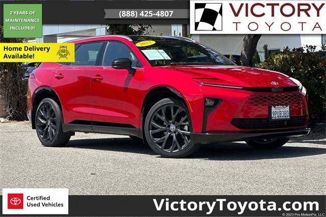 2025 Toyota Crown Signia Limited — SUV — 5,451 mi — Seaside, CA