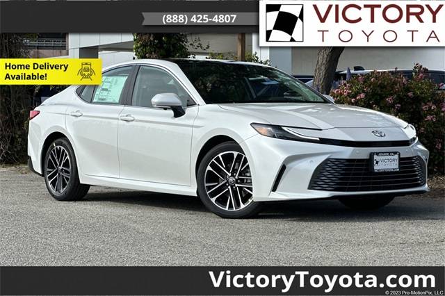 2025 Toyota Camry Hybrid XLE — Sedan — 3,707 mi — Seaside, CA