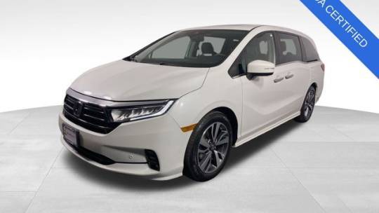 2022 Honda Odyssey Touring — Minivan — 16,176 mi — Schaumburg, IL