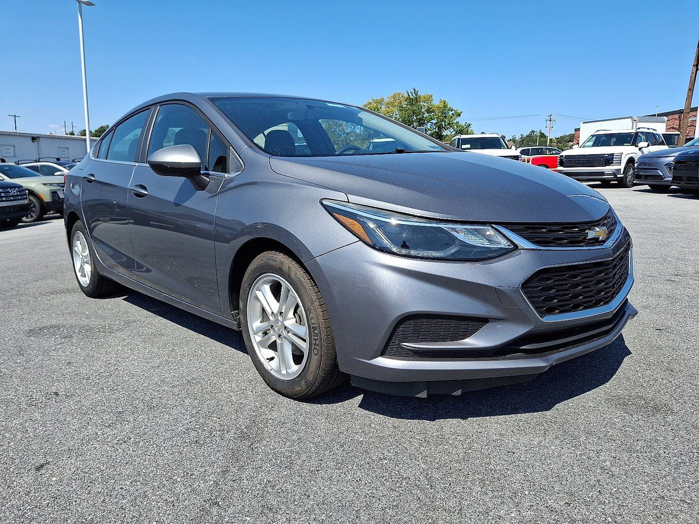 2018 Chevrolet Cruze LT — Sedan — 136,808 mi — Harrisburg, PA