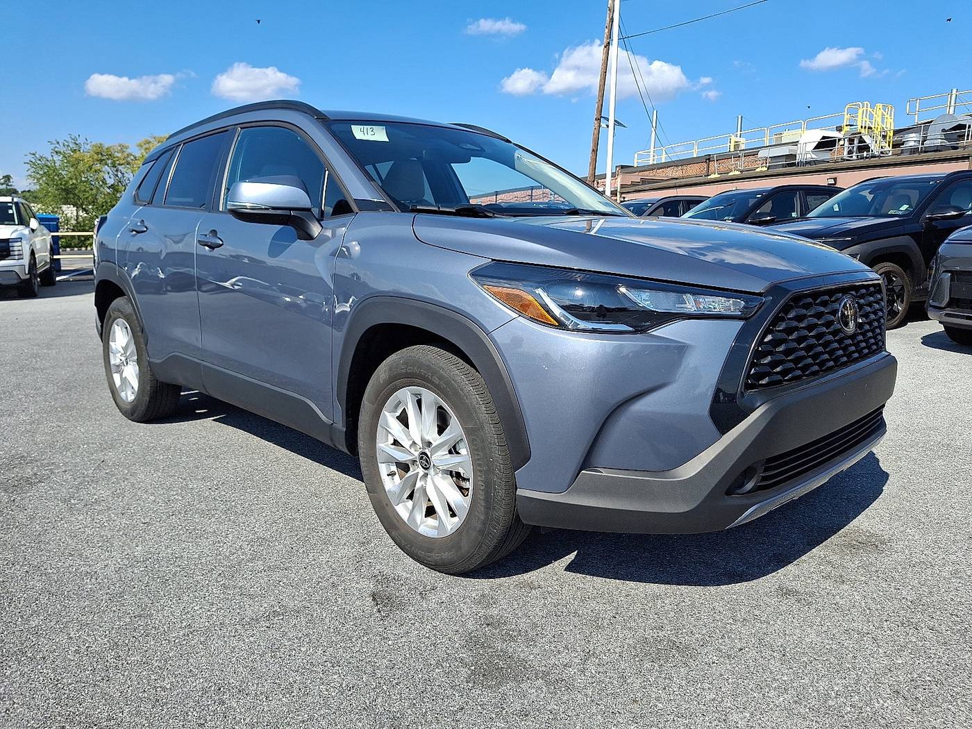 2023 Toyota Corolla Cross LE — SUV — 27,872 mi — Harrisburg, PA