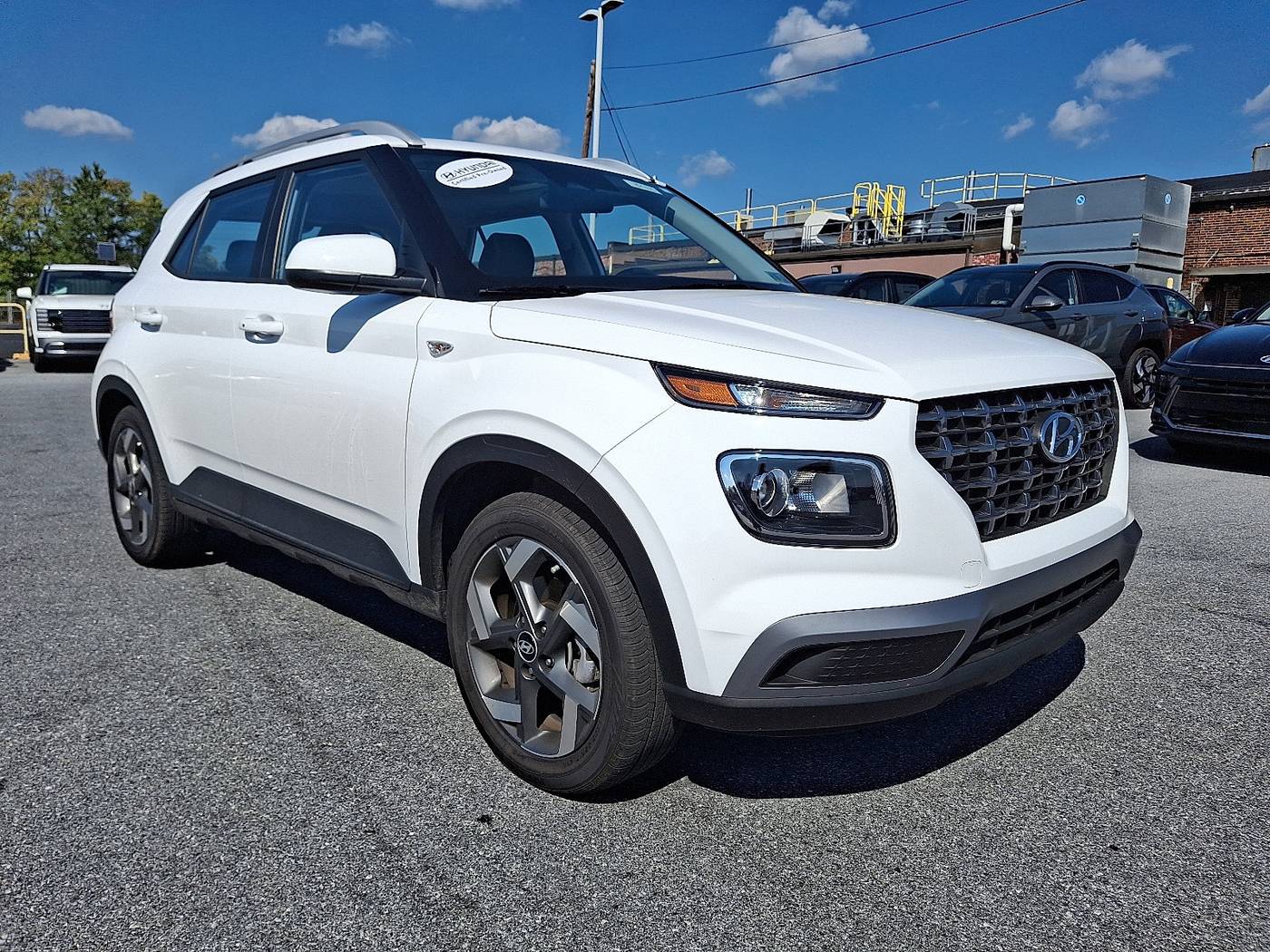 2025 Hyundai Venue SEL — SUV — 4,482 mi — Harrisburg, PA
