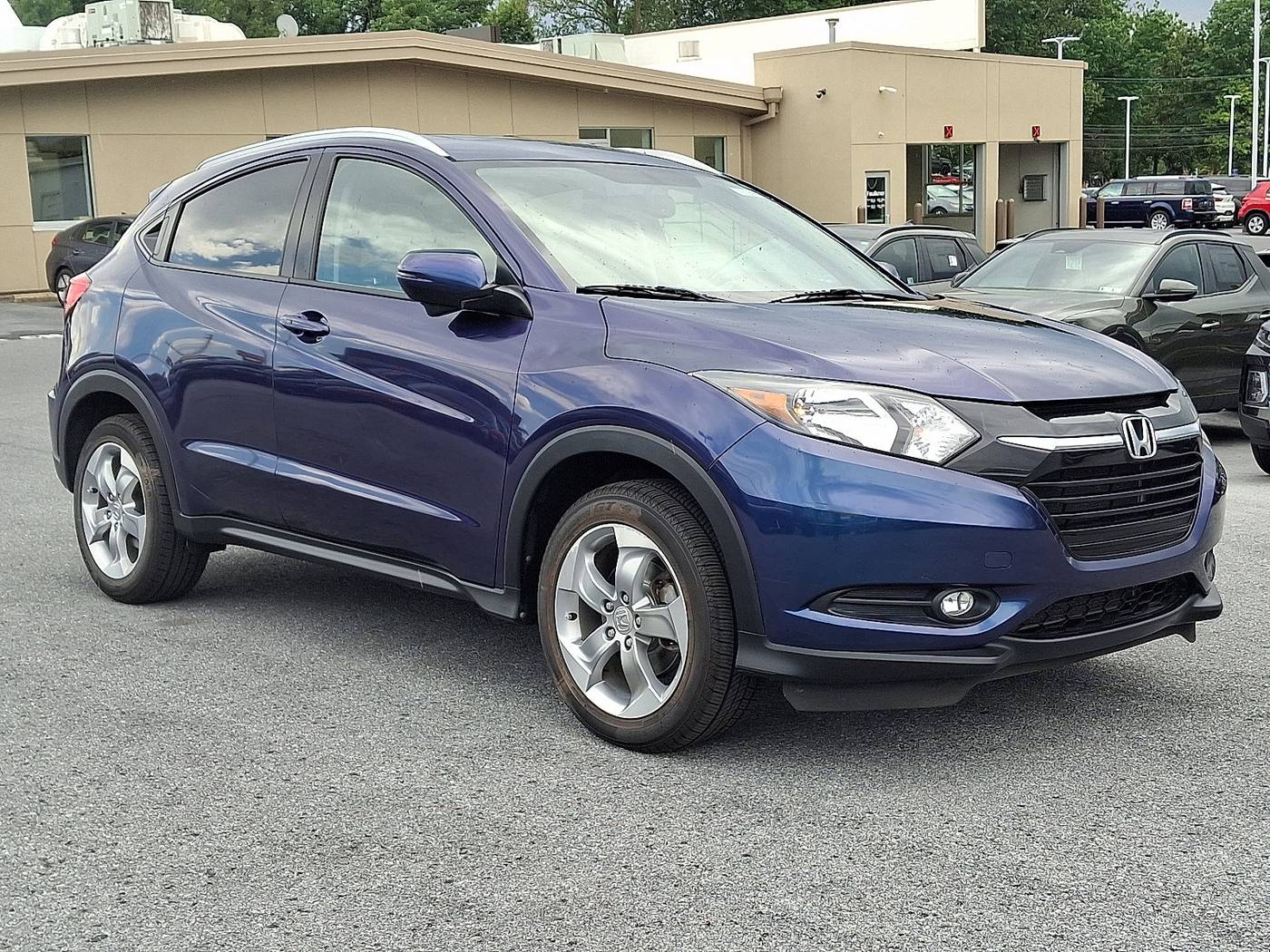 2017 Honda HR-V EX-L Navi — SUV — 54,380 mi — Harrisburg, PA