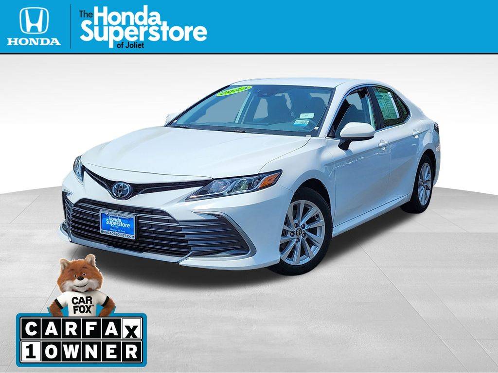 2024 Toyota Camry LE — Sedan — 25,861 mi — Joliet, IL