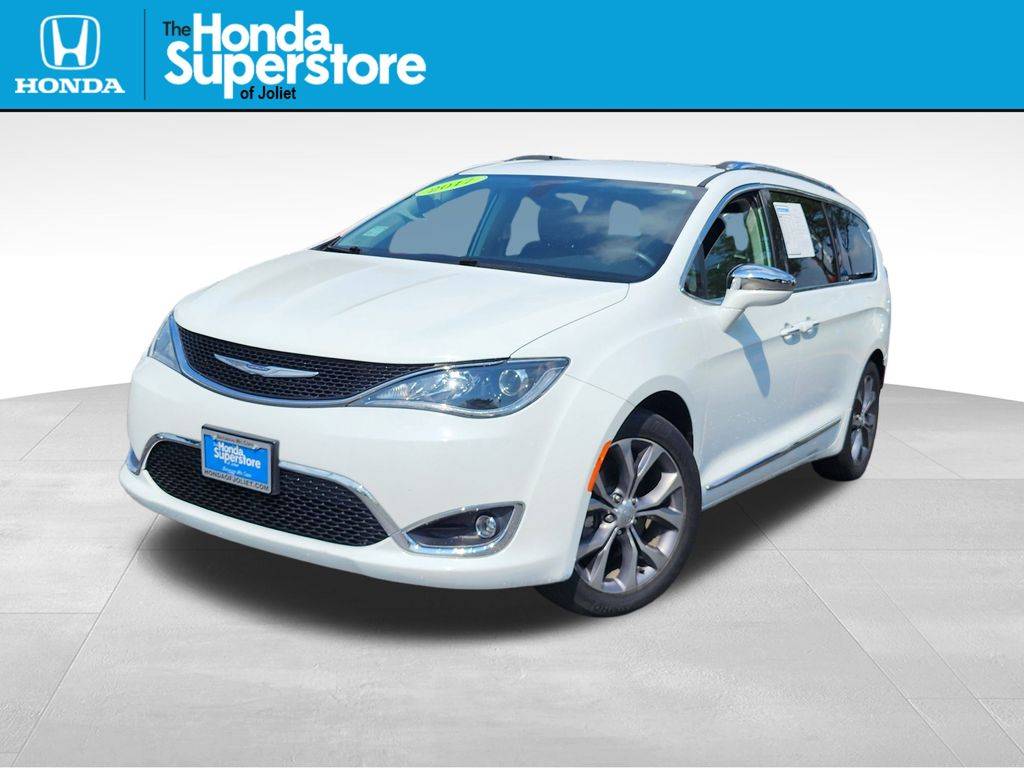 2017 Chrysler Pacifica Limited — Minivan — 48,606 mi — Joliet, IL