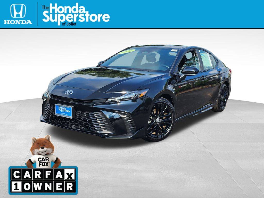 2025 Toyota Camry SE — Sedan — 8,684 mi — Joliet, IL