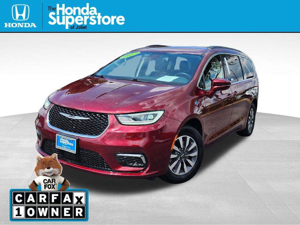 2022 Chrysler Pacifica Hybrid Touring L — Minivan — 68,047 mi — Joliet, IL