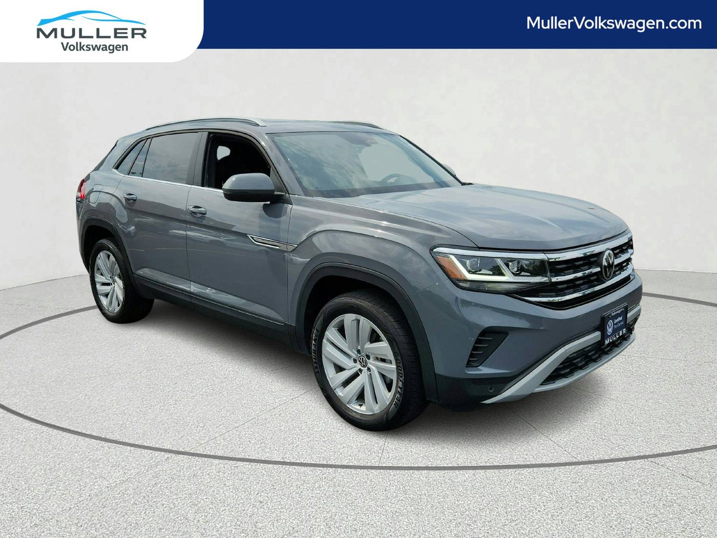 2021 Volkswagen Atlas Cross Sport SE with Technology — SUV — 31,273 mi — Highland Park, IL