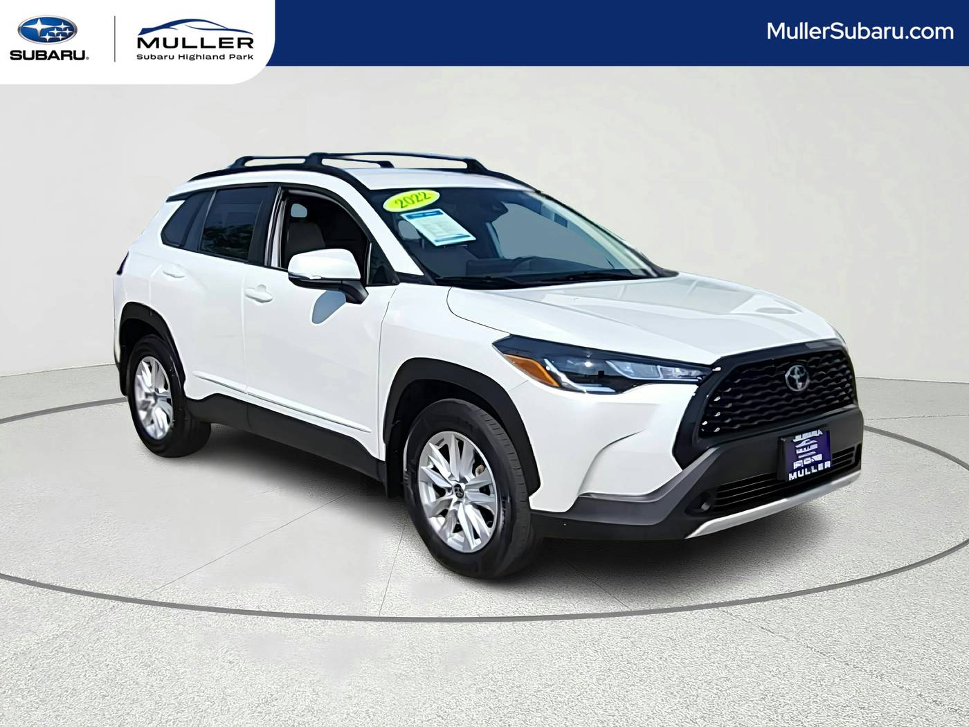 2022 Toyota Corolla Cross LE — SUV — 18,684 mi — Highland Park, IL