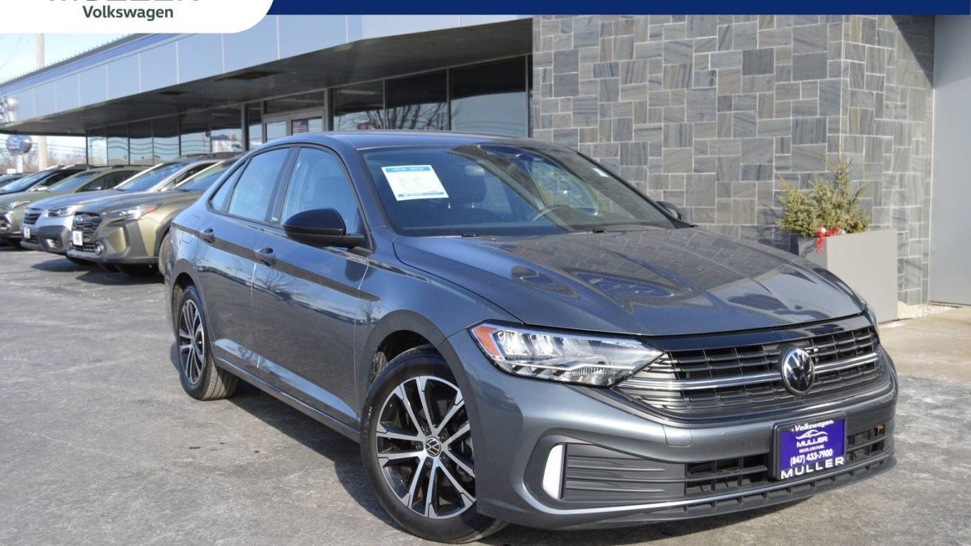 2024 Volkswagen Jetta Sport — Sedan — 7,991 mi — Highland Park, IL