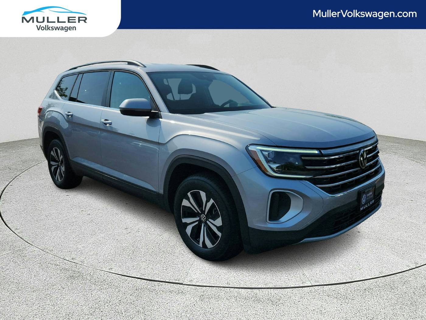 2024 Volkswagen Atlas SE — SUV — 45,332 mi — Highland Park, IL