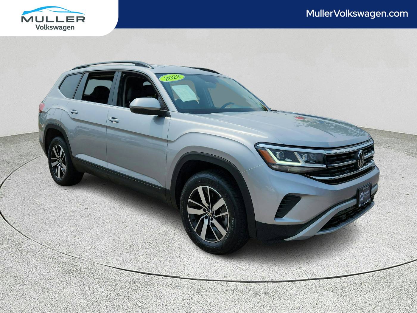 2023 Volkswagen Atlas SE — SUV — 21,638 mi — Highland Park, IL