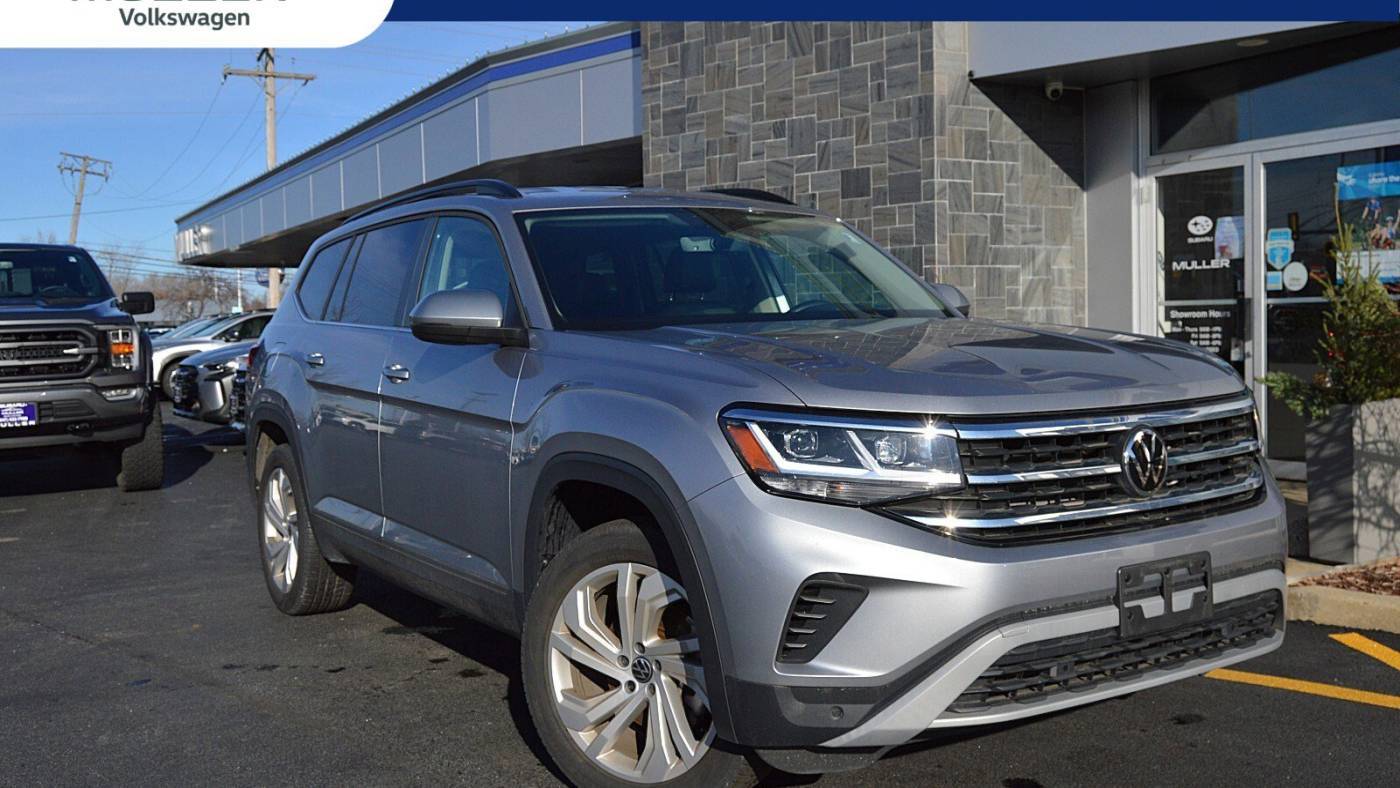 2023 Volkswagen Atlas SE with Technology — SUV — 15,436 mi — Highland Park, IL
