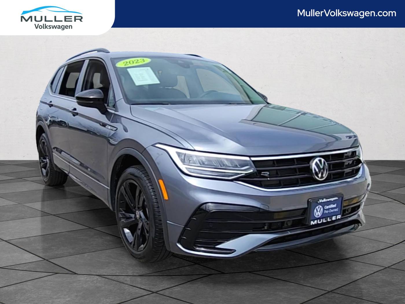 2023 Volkswagen Tiguan SE R-Line Black — SUV — 15,346 mi — Highland Park, IL