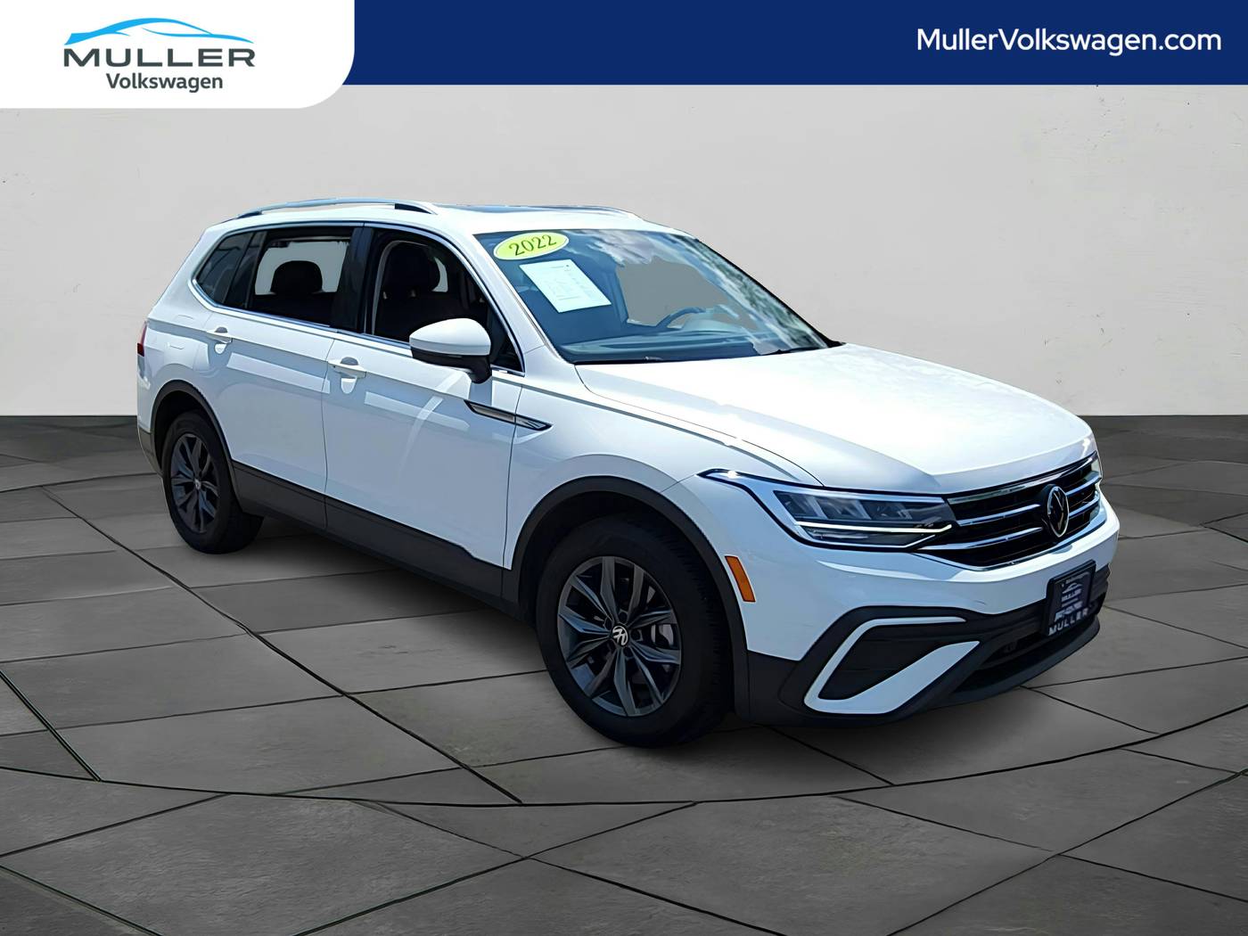 2022 Volkswagen Tiguan SE — SUV — 30,886 mi — Highland Park, IL